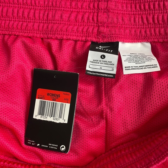 Pink Nike Mesh Shorts New With Tags Size Large - Picture 5 of 5